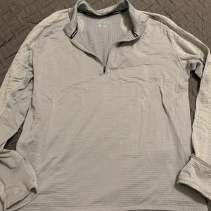 LAST CALL: Men’s Nike Waffle-Knit Pullover Gray